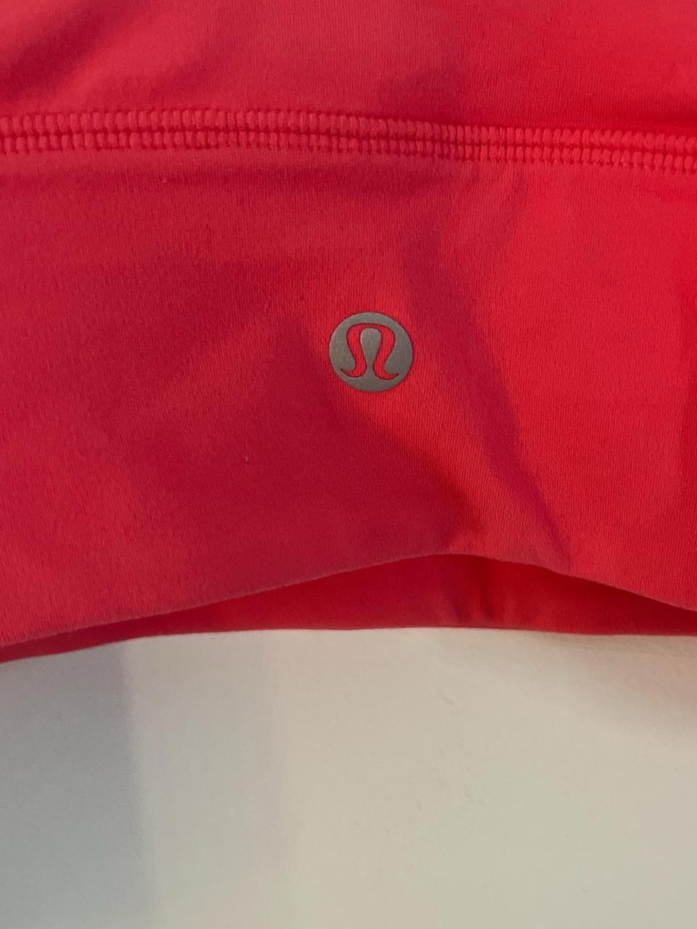 Lululemon X Peloton hot pink sports bra - Picture 4 of 4